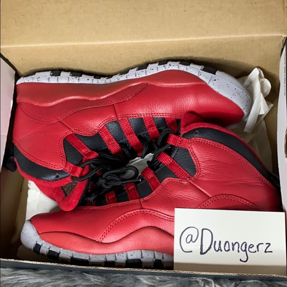 Air Jordan 10 Retro Bulls over Broadway